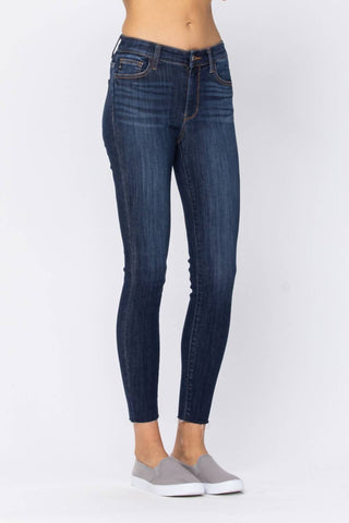 Judy Blue - Calça Jeans Skinny No Destroy de Cintura Média