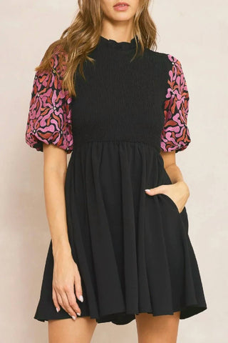 Entro - Embroidered Puff Sleeve Dress