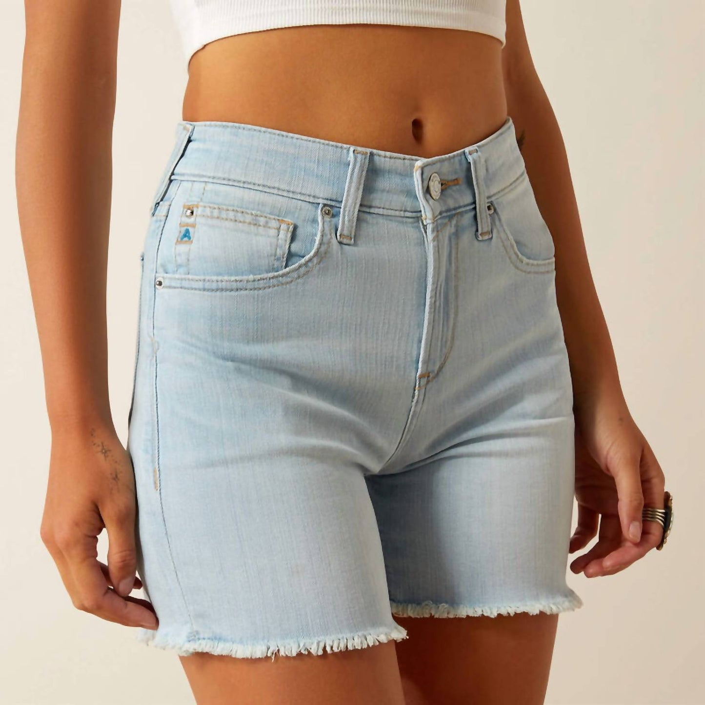 Ariat - High Rise Nyla 5" Short
