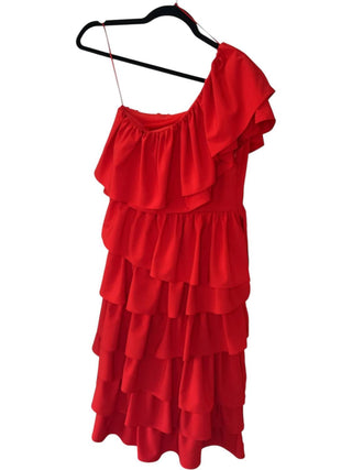 2.7 August Apparel - Vestido longo feminino de um ombro só com camadas