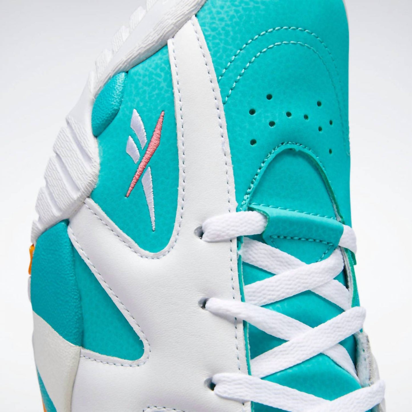 Reebok - Men's Kamikaze Ii Low Miami Shoes