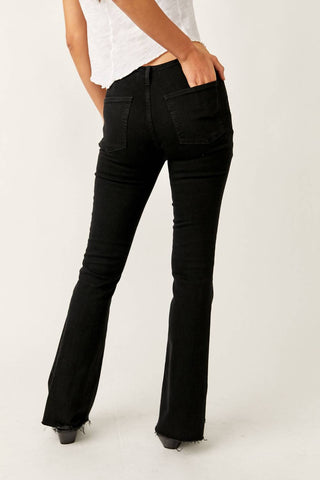 Free People - LEVEL UP SLIT BOOTCUT JEANS