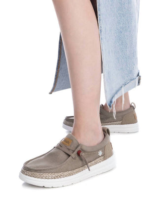Xti - Mocassim de lona Dockside feminino