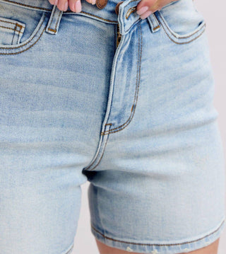 Judy Blue - Short jeans estilo pai de cintura alta e comprimento médio