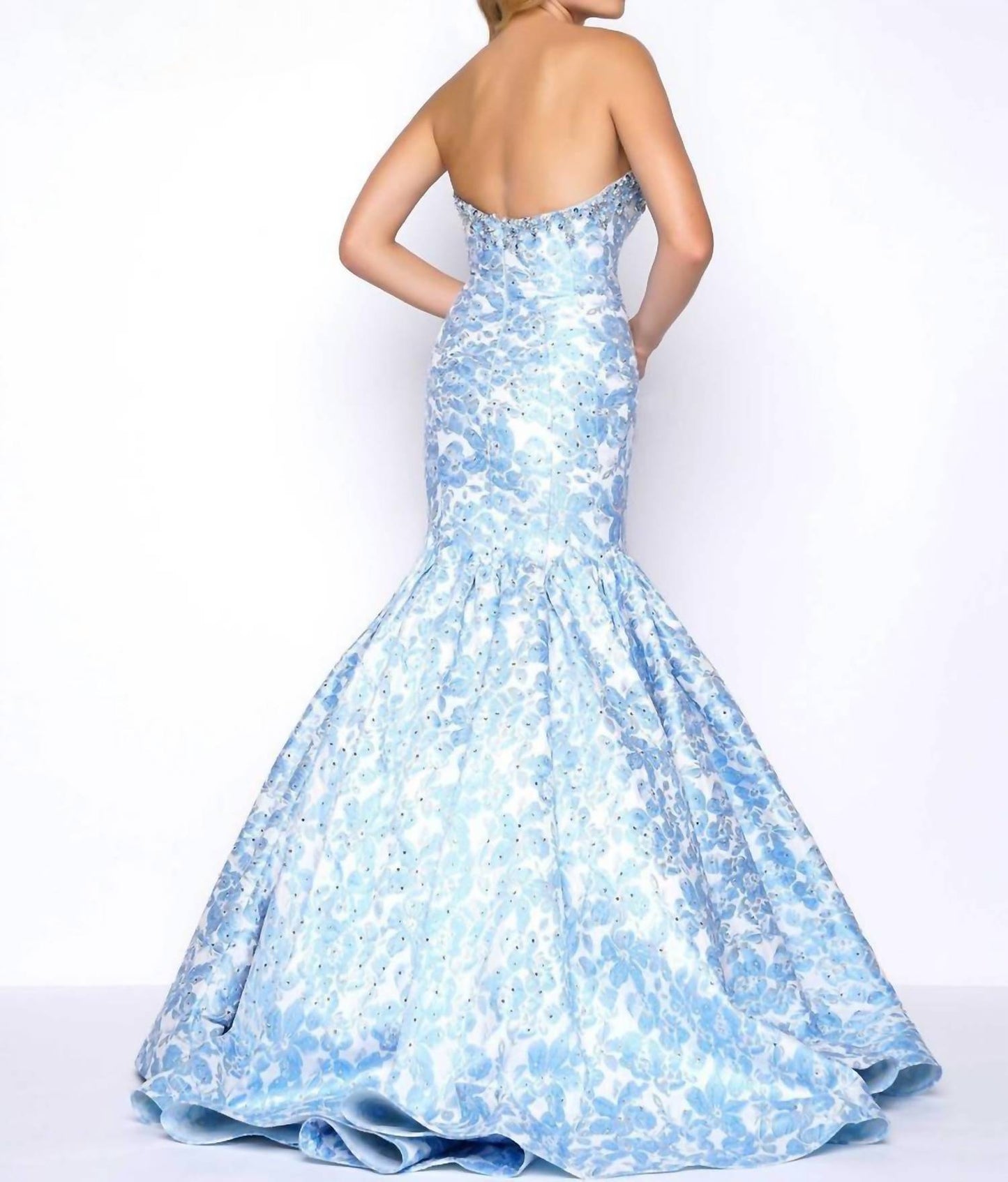 Mac Duggal - Beaded Floral Brocade Prom Dress