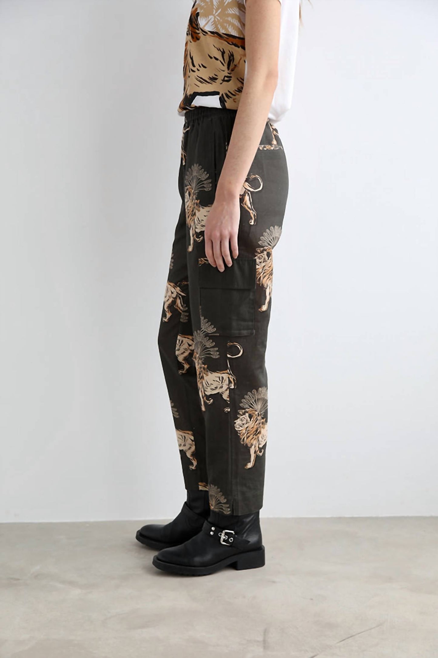 Las Sureñas - Lion Palms Pant
