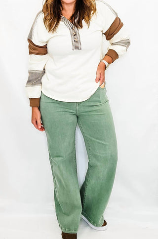 Risen - Calça Jeans de Cintura Alta e Perna Larga