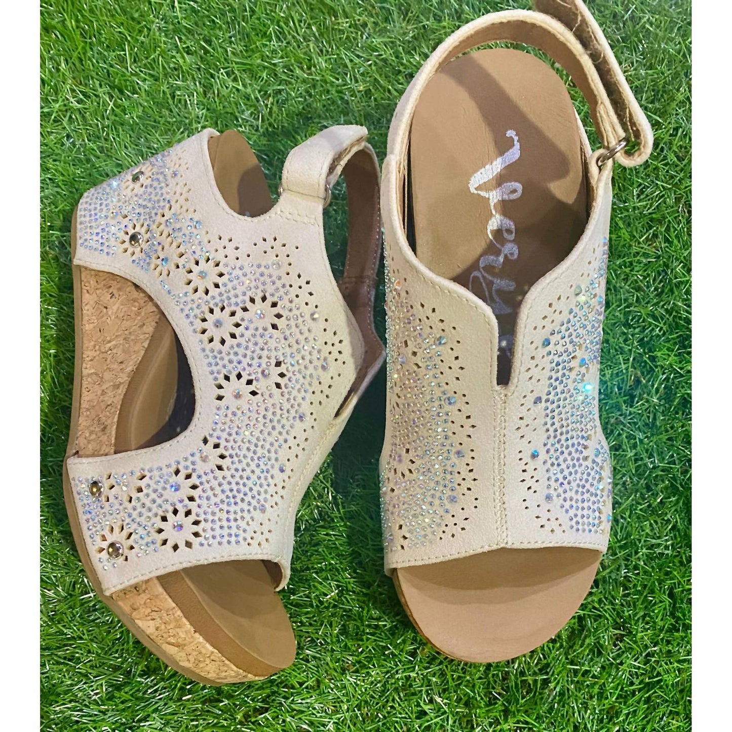 Very G - Starry Nights Wedge