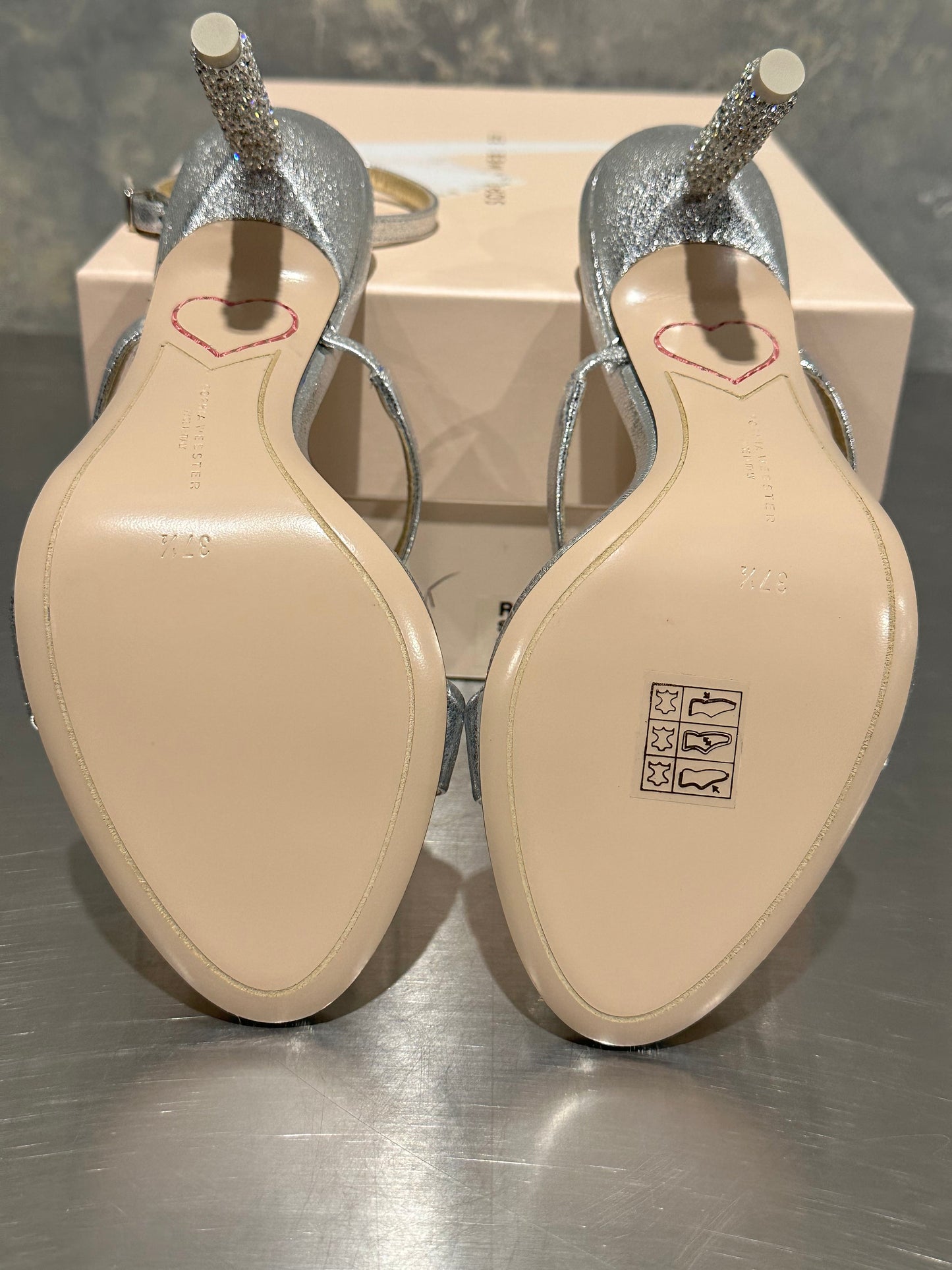 Sophia Webster Sandálias femininas de salto alto Rosalind Almond Toe Crystal Star, cinza, tamanho 7,5