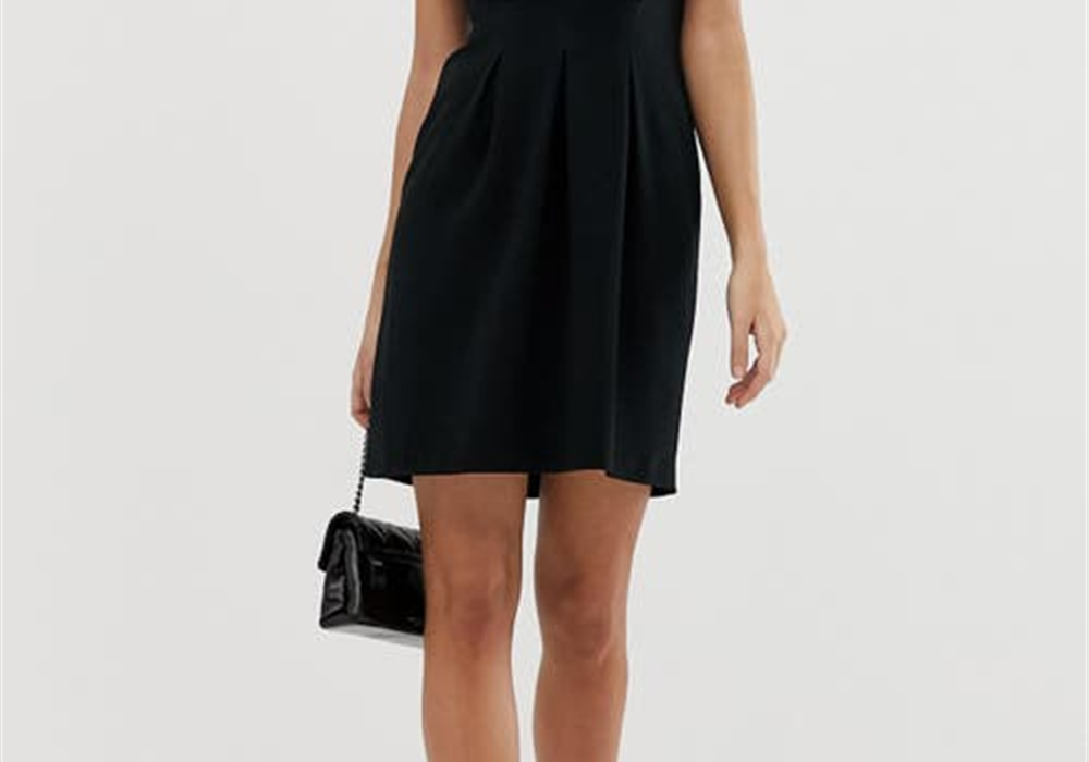 cinched-waist-tshirt-minidress