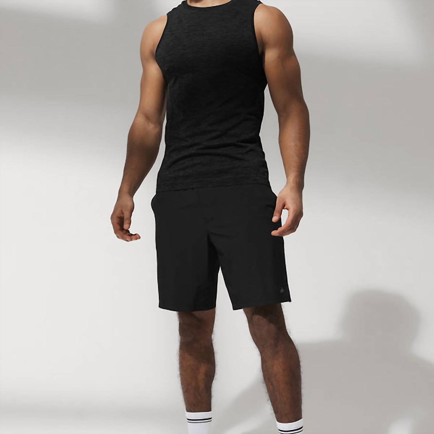 Alo Yoga - 9" REPETITION SHORT