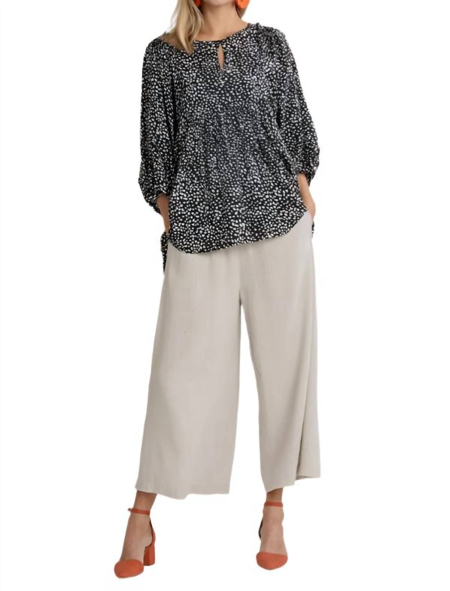 Umgee - Babydoll Keyhole Blouse
