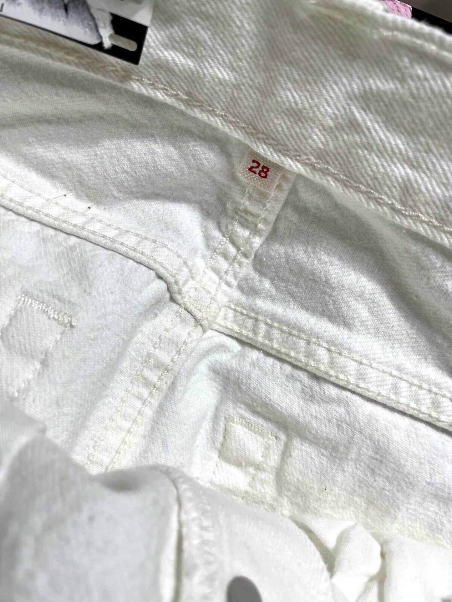 Levi'S - Distressed Raw Hem Cotton Mini Skirt