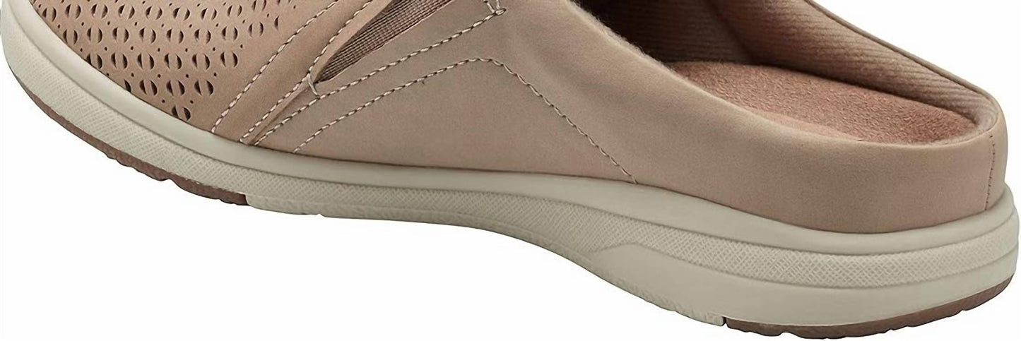 Earth - Women's Emilia Slip-on Leather Clog