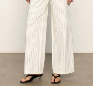 Santuário - Calça Jeans Arden de Perna Larga
