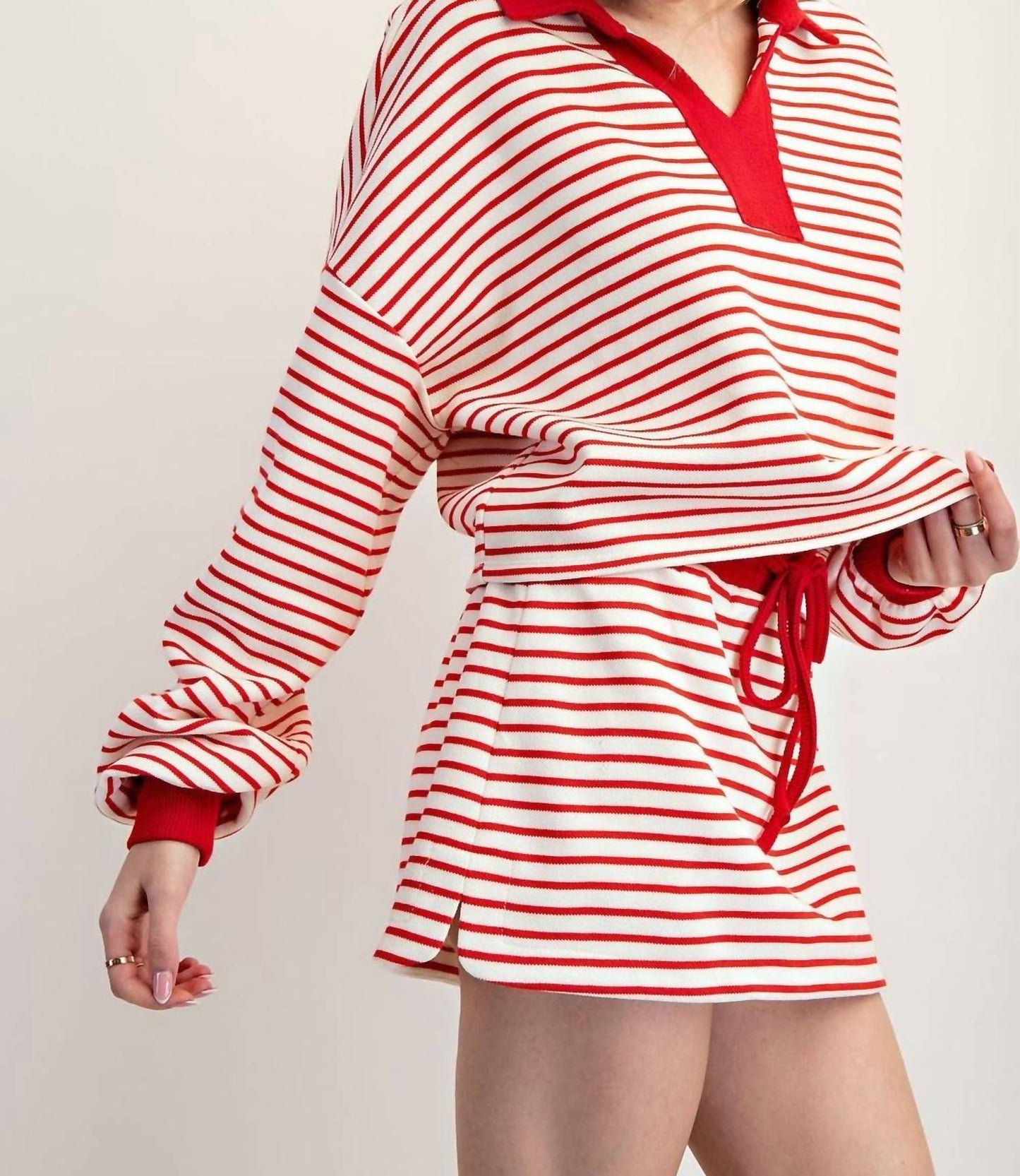 Eesome - Striped Long Sleeve Cropped Pullover