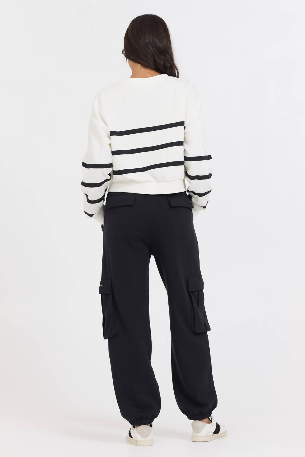 Vintage Havana - Essential Fleece Crewneck Sweatshirt