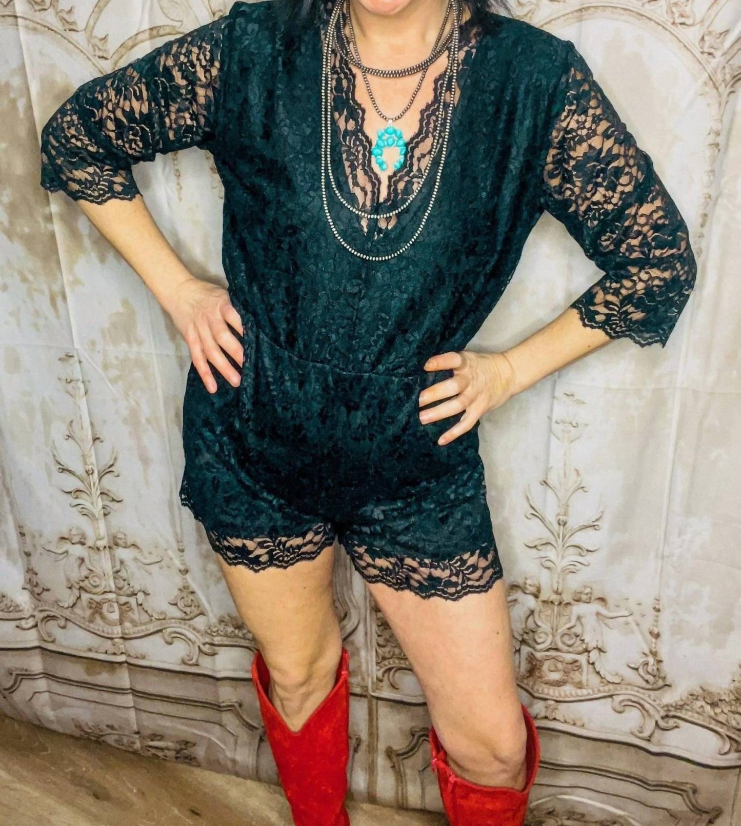 Merigold Kiss - Onyx Lace Romper