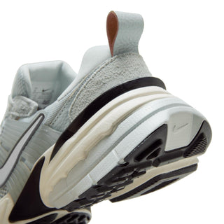 Nike - Tênis V2K Run Feminino