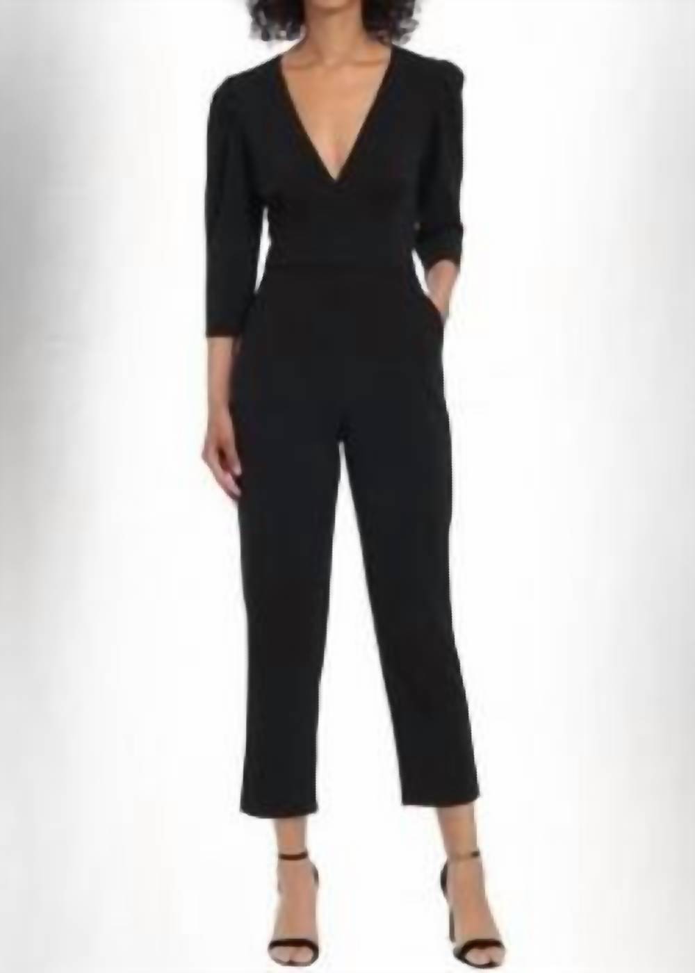Donna Morgan - Deep V-neck jumpsuit