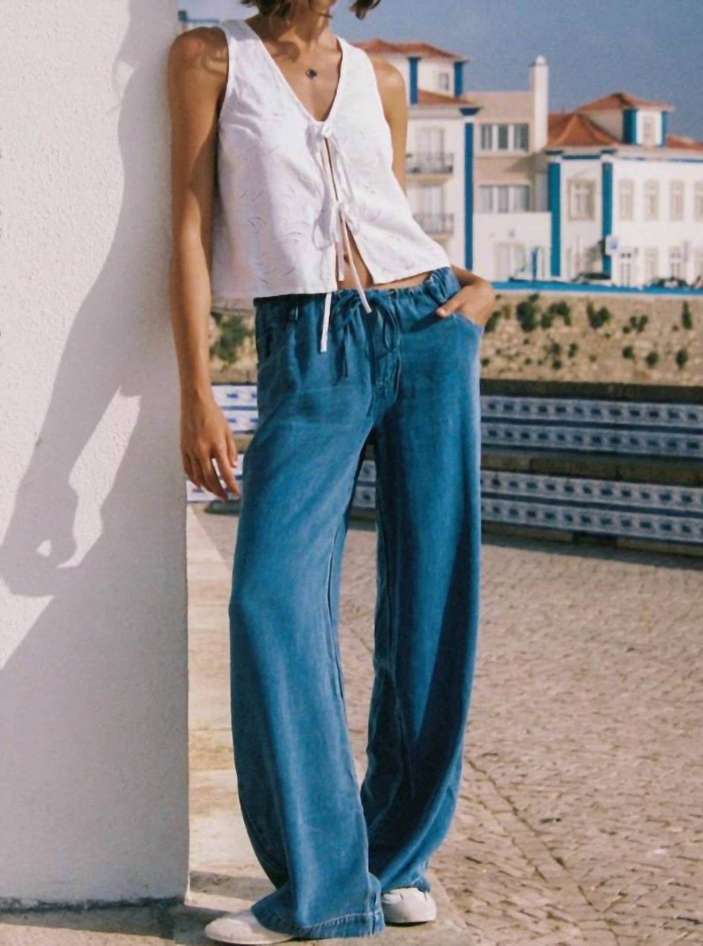 Bella Dahl - Drawstring Relaxed Jean
