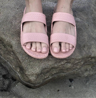 J-Slips Hawaii - Sandálias havaianas femininas em tons pastéis