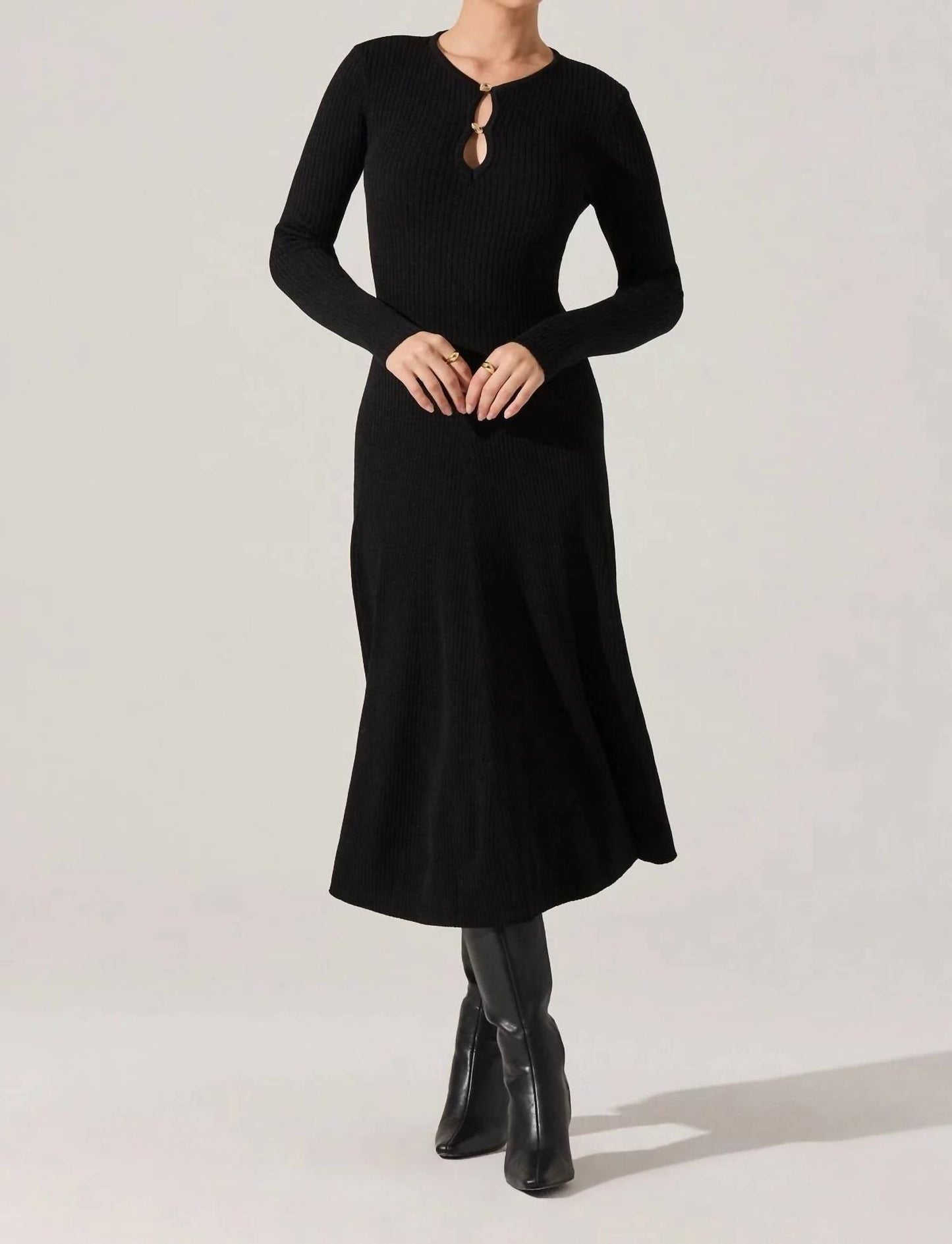 Astr - Fallyn Sweater Midi Dress