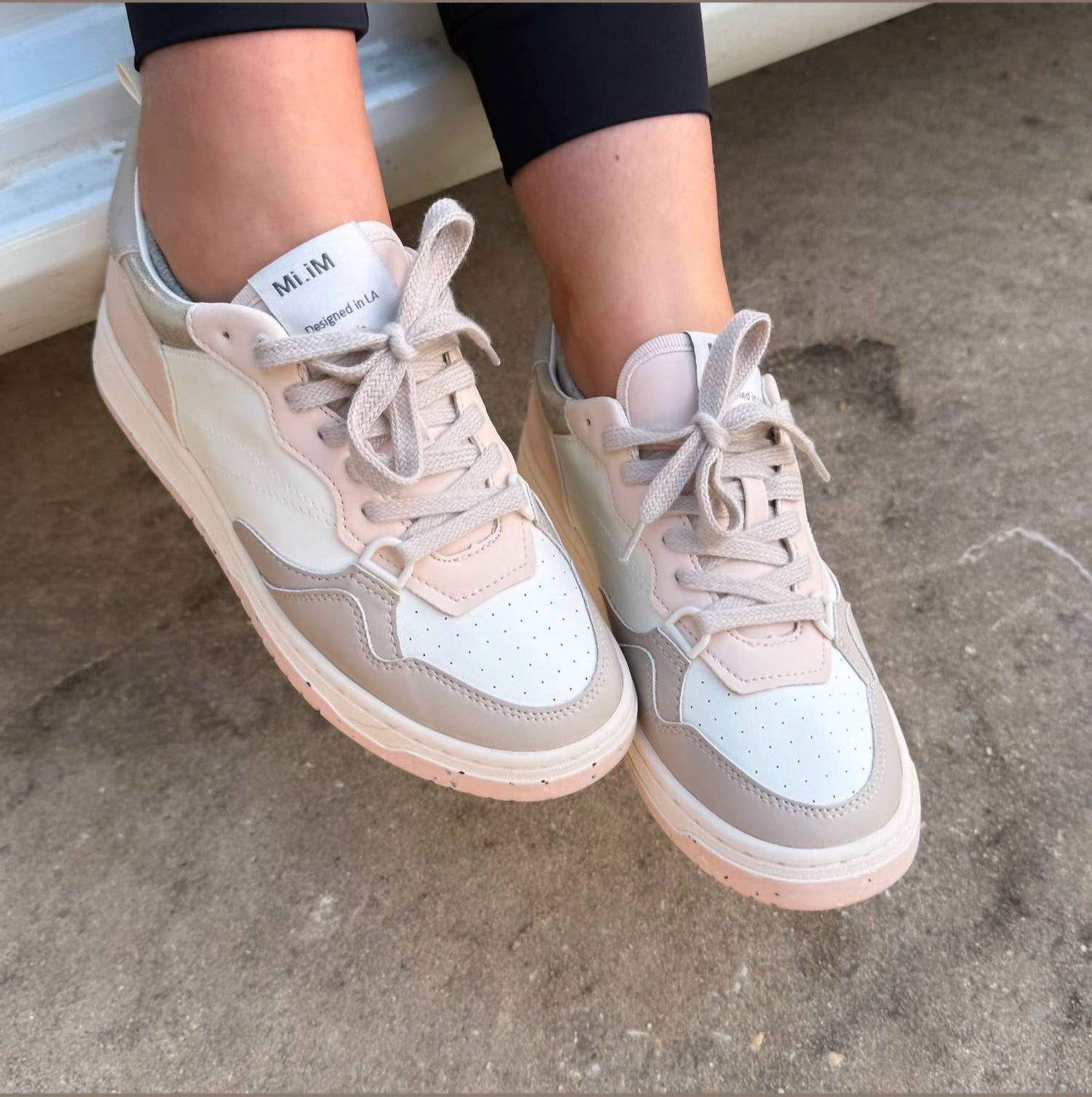 Entro - Women's Sneakers