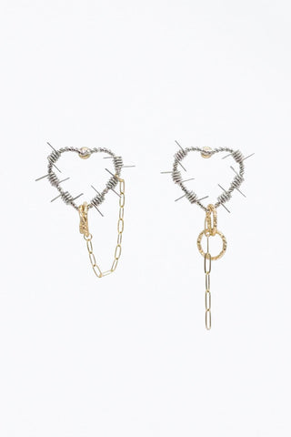 Videmus Omnia - INFINITY HEART MIXED METAL MISMATCHED EARRINGS