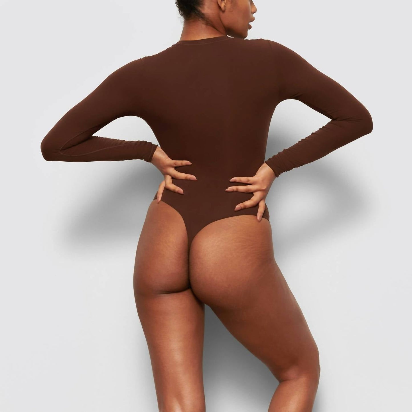 Skims - Essential Crew Neck Long Sleeve Bodysuit