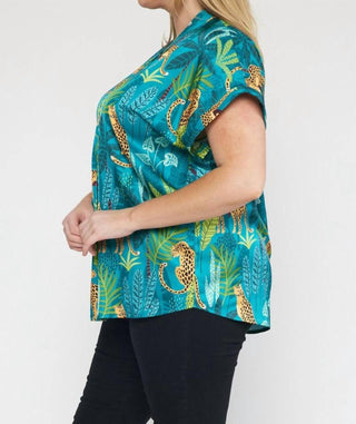 Entro - Top com decote em V e punhos enrolados permanentes