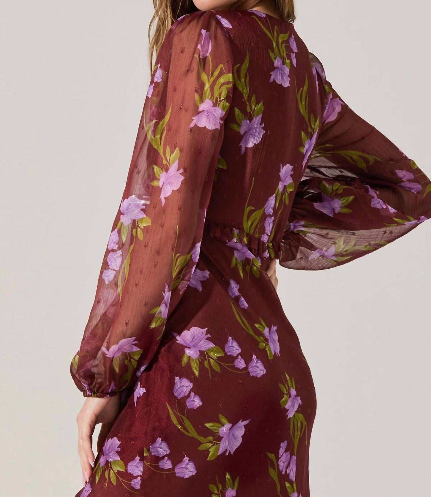 Astr - Calantha V-neck Floral Maxi Dress