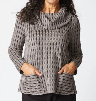 Habitat - Knit Pocket Top