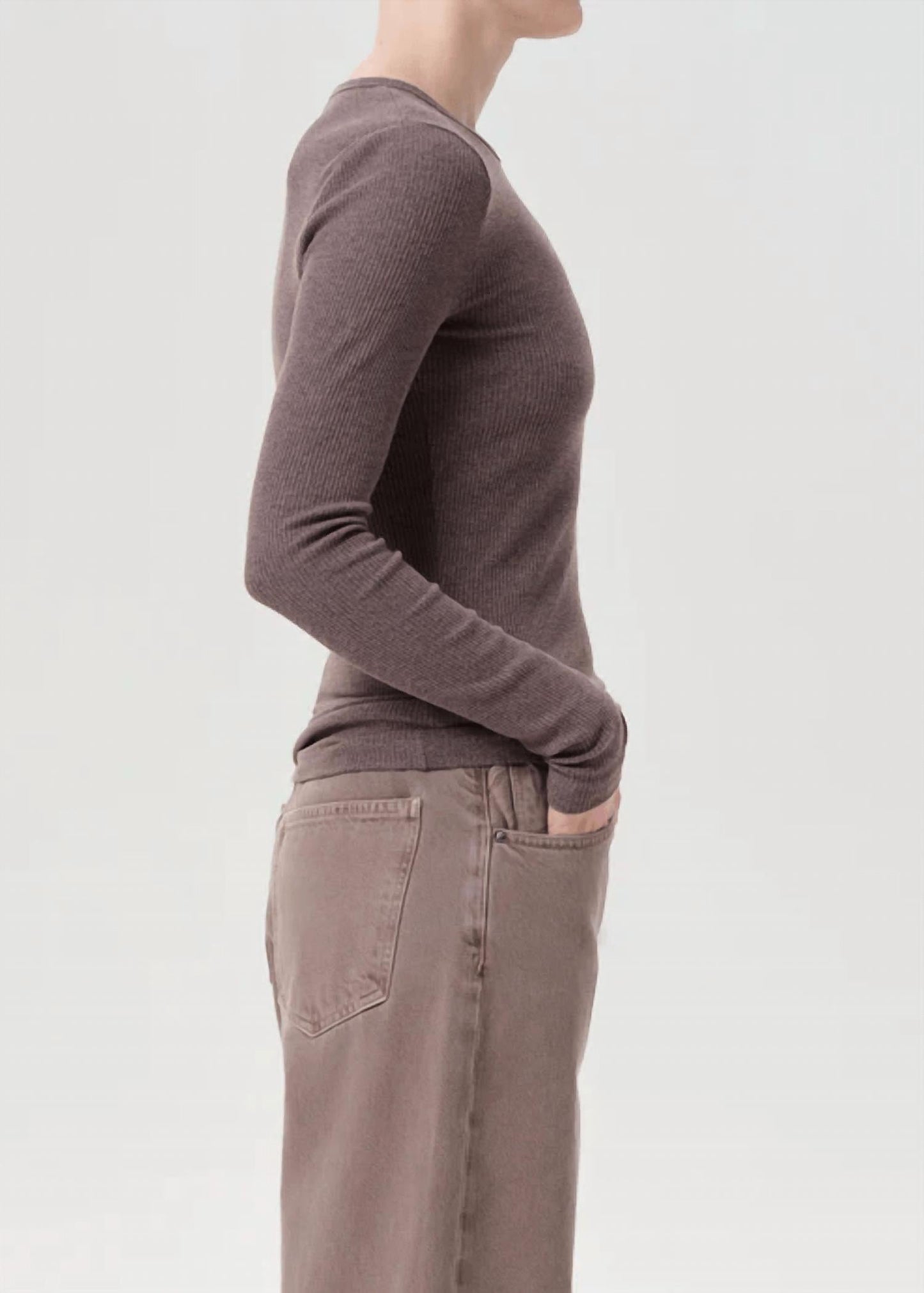 agolde-delphi-slim-tee-3