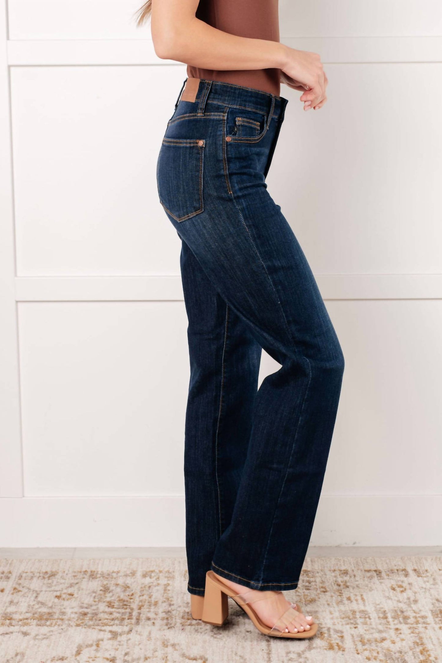 Judy Blue - Alaina High Rise Classic Straight Jean
