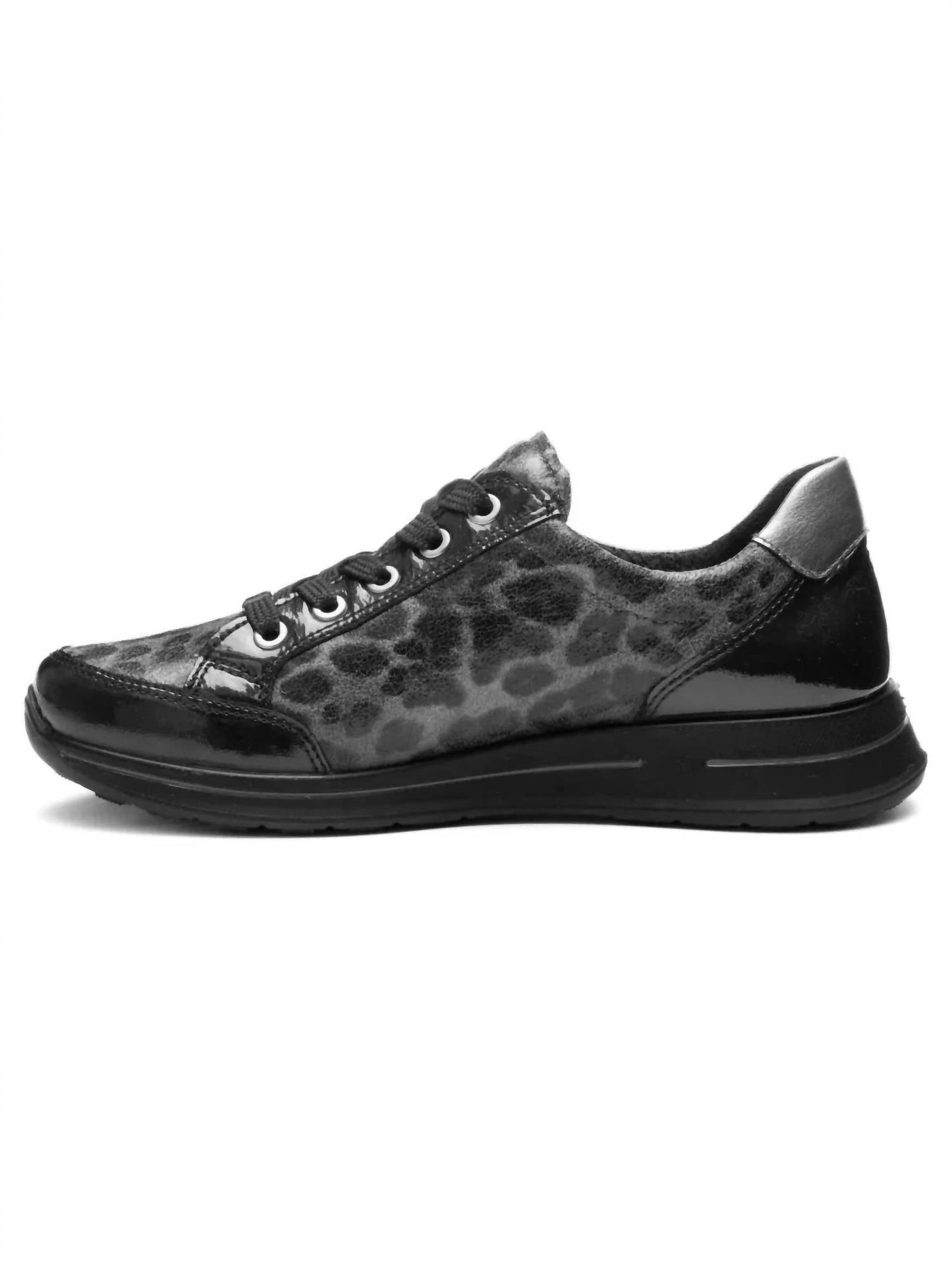Ara - Women's Oleanna Zip Sneaker