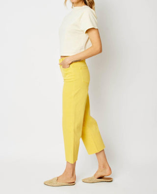 Judy Blue - Calça jeans curta com cintura alta, trançada e perna larga