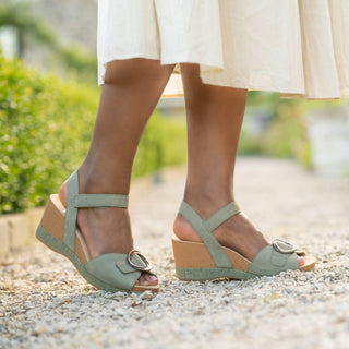 Dansko - Women's Stella Milled Nubuck Sandal