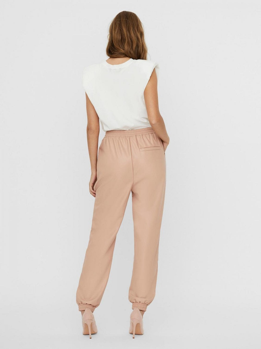VERO MODA Top feminino com ombreiras, branco, tamanho médio
