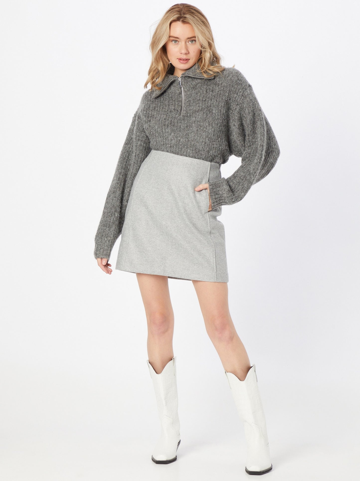 Minissaia reta reciclada feminina VERO MODA cinza tamanho grande