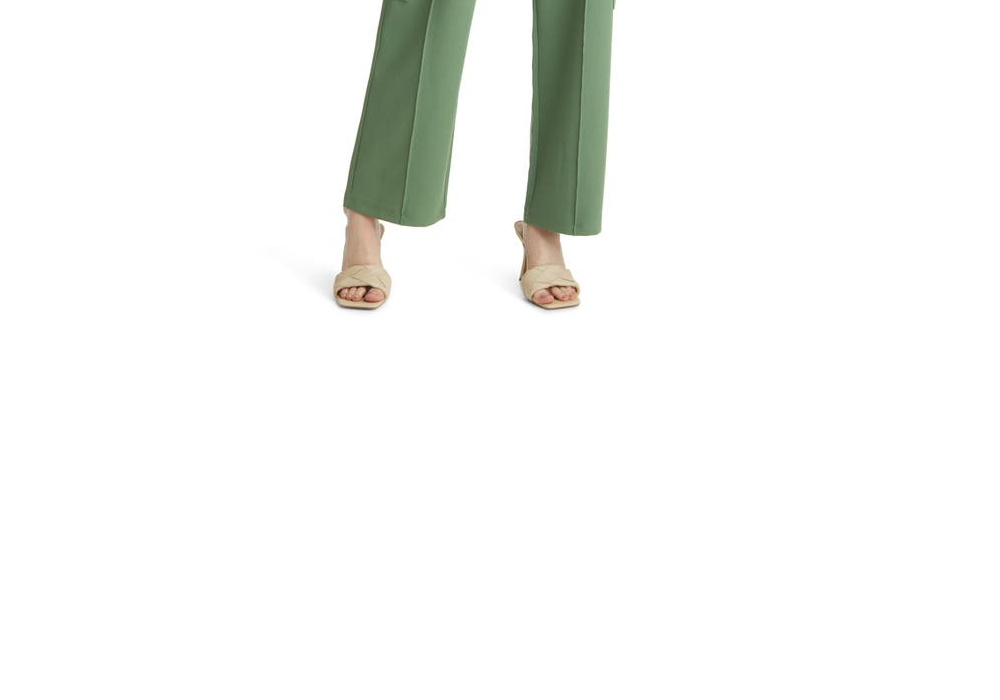 Calça cargo feminina de cintura alta com confrei VERO MODA tamanho pequeno