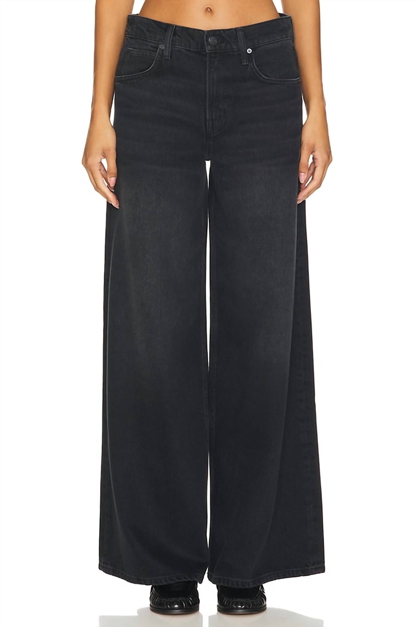 Mother - Slung Sugar Cone Sneak Jean