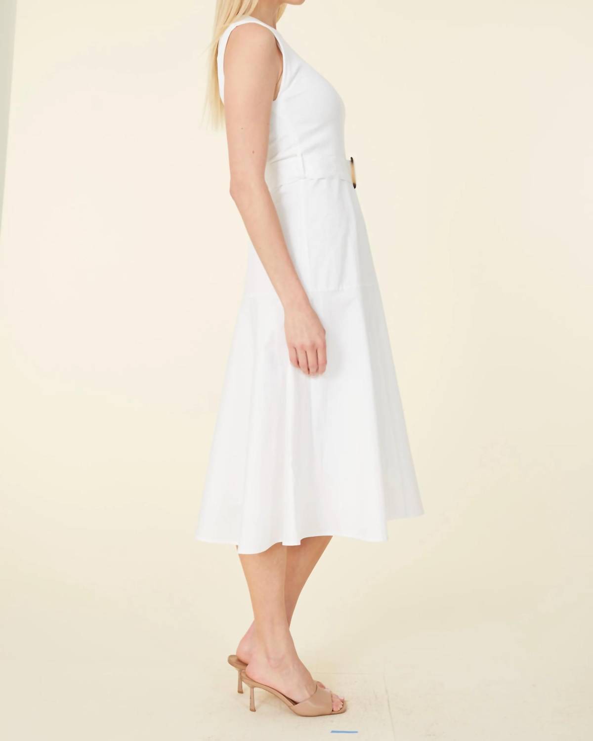 Dolce Cabo - Sleeveless Midi Dress