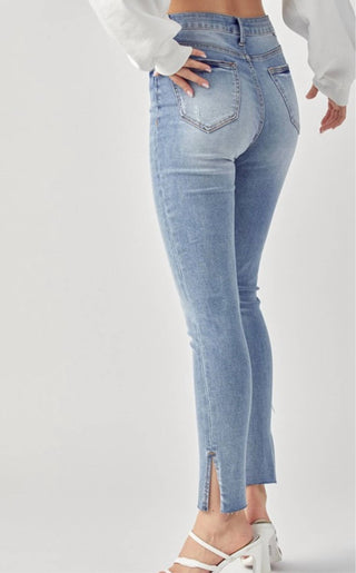 Risen - Calça Jeans Skinny de Cintura Alta e Ajuste Relaxado
