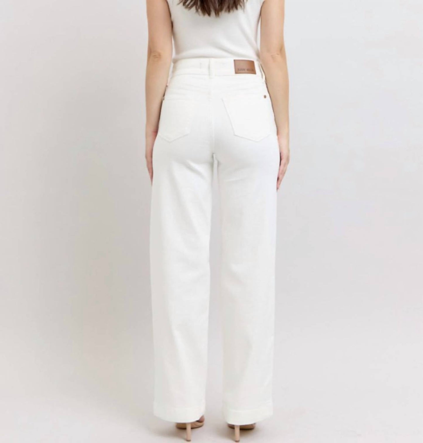 Judy Blue - High Rise Double Button With Coin Pocket Embroidery Jeans