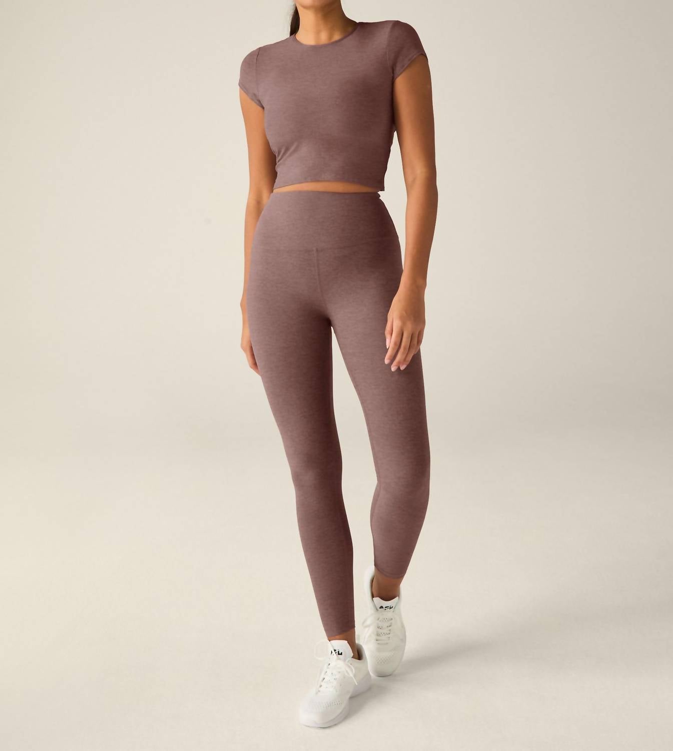 Beyond Yoga - Featherweight Let Go Twist Back Tee