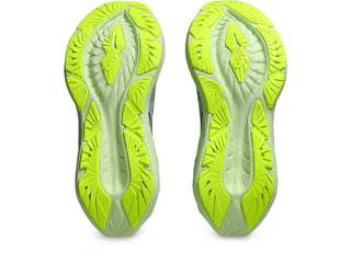 Asics - Tênis de corrida feminino Novablast 4