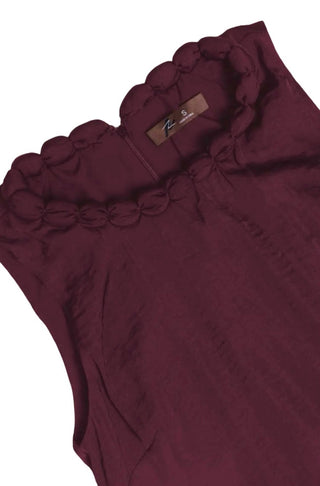 Naked Zebra - Neckline Accent Mini Shift Dress