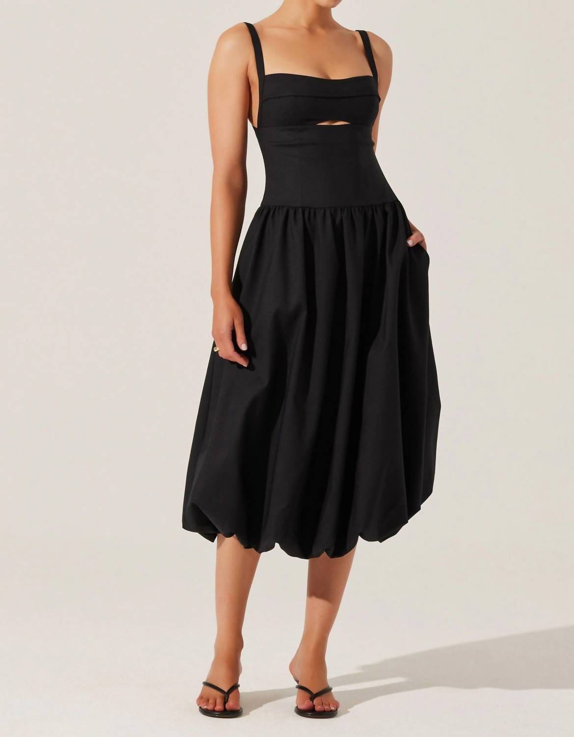 Astr - Jevi Midi Dress