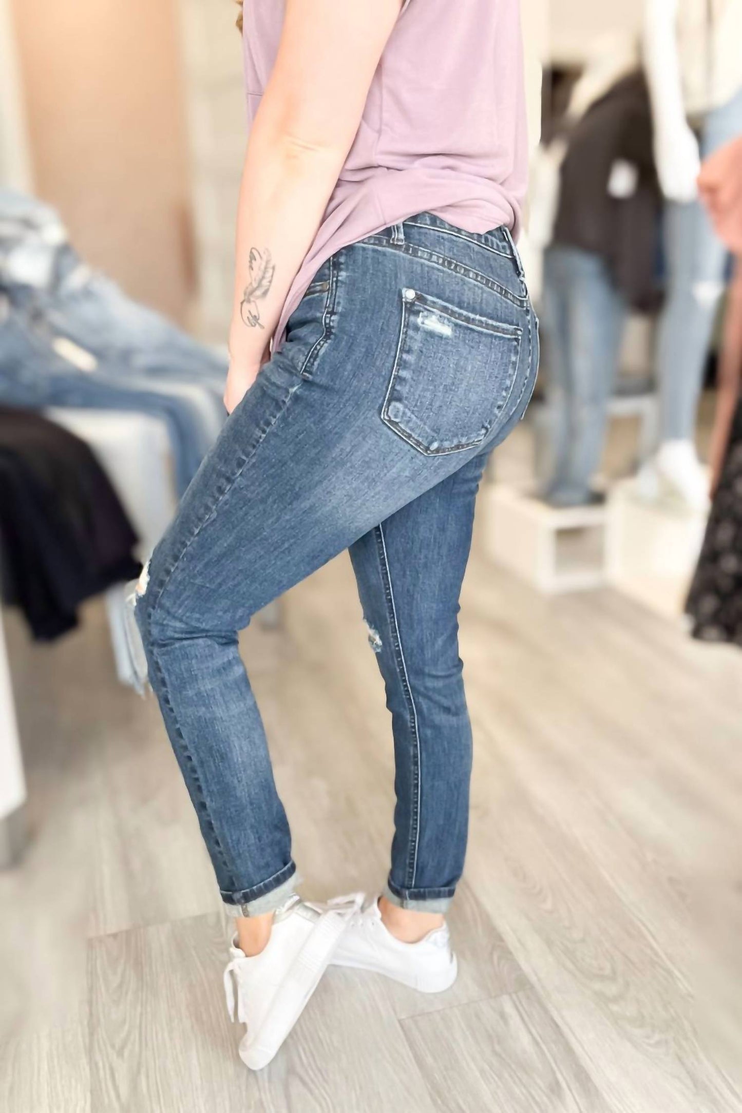 Judy Blue - Mid Rise Tummy Control Distressed Skinny
